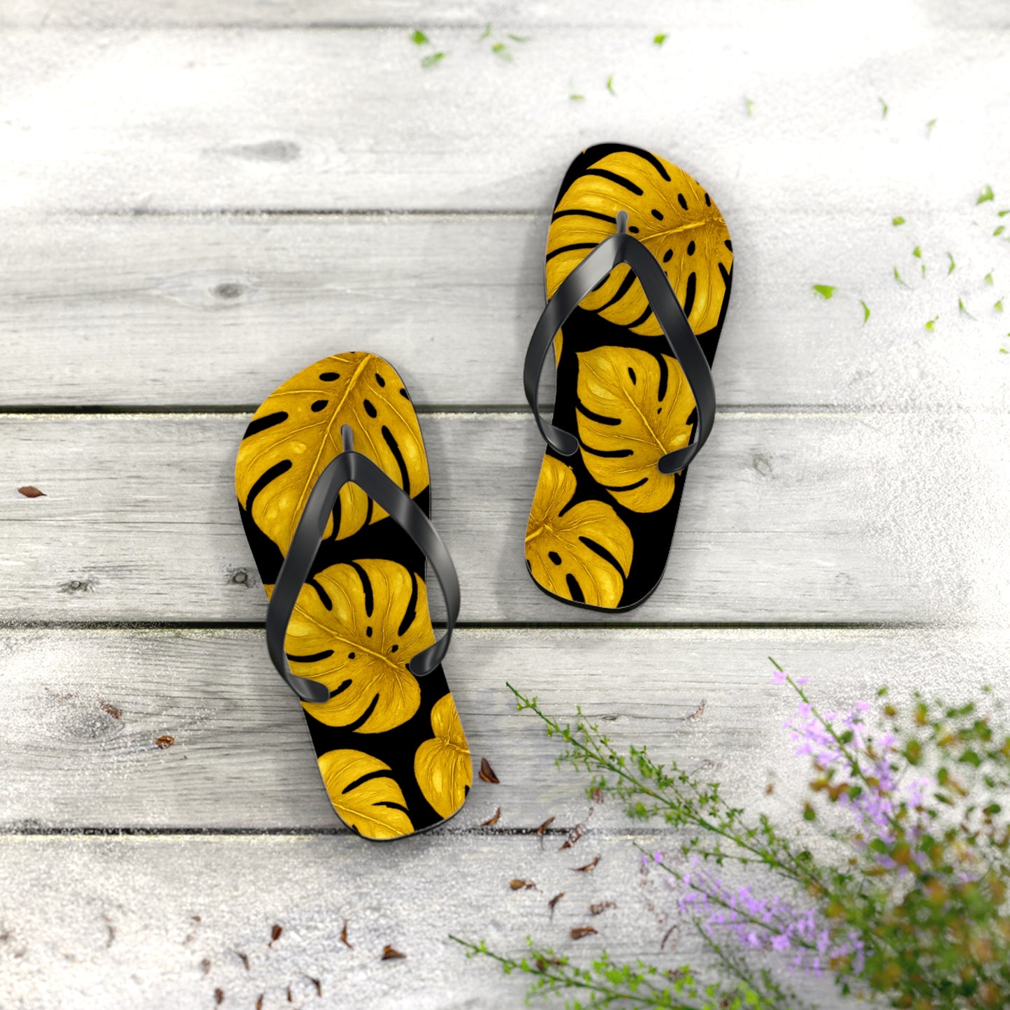 Tropical Flip Flops with Monstera Leaves, Summer Footwear, Beach Sandals, Vacation Essentials, Stylish Poolside Slippers