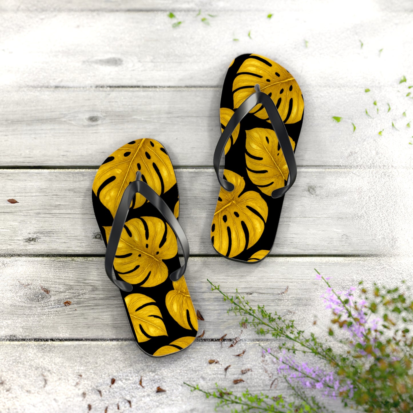 Tropical Flip Flops with Monstera Leaves, Summer Footwear, Beach Sandals, Vacation Essentials, Stylish Poolside Slippers