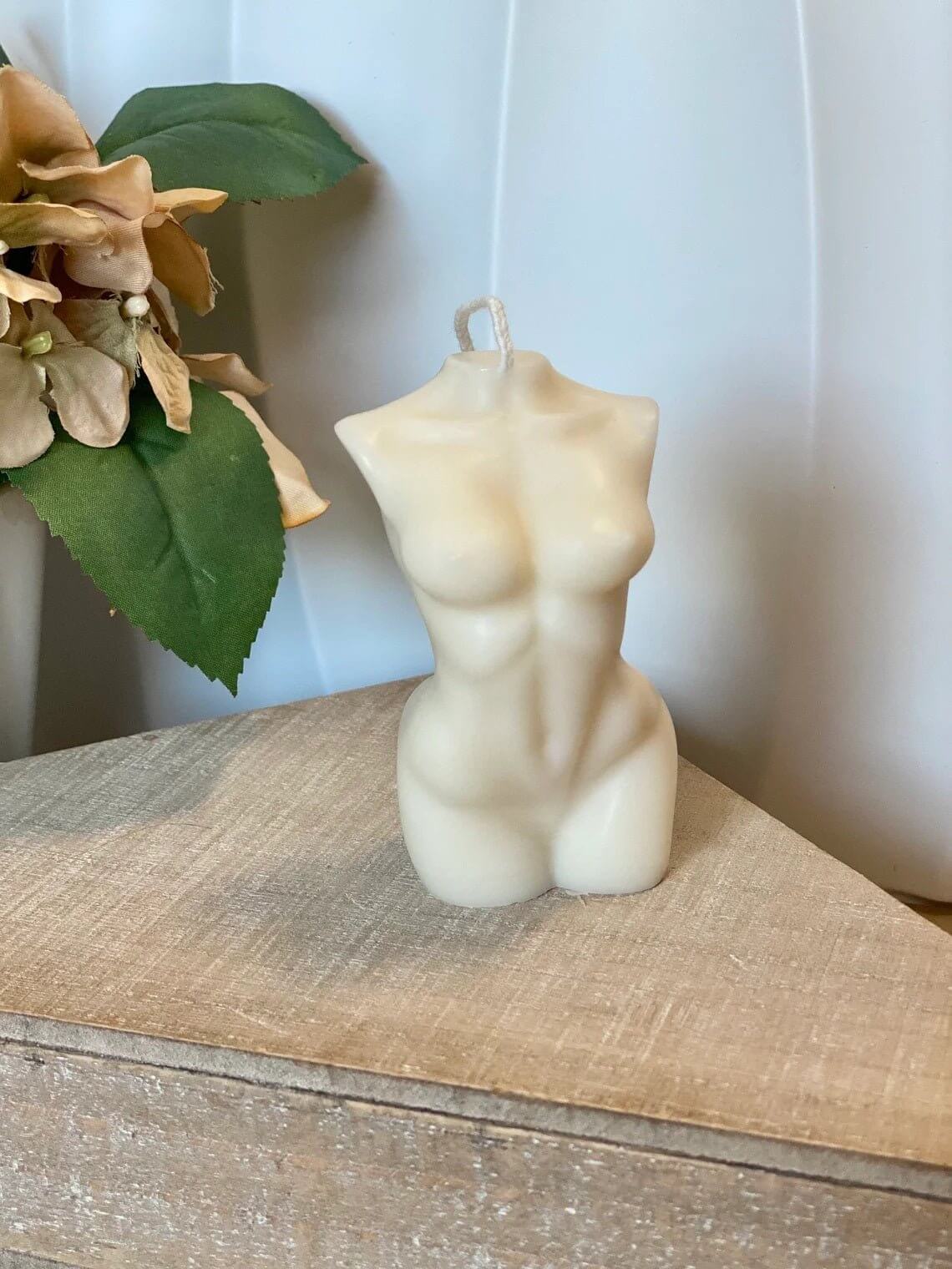 Female Body Candle - Artistic Soy Wax Scented Candle for Elegant Home Decor